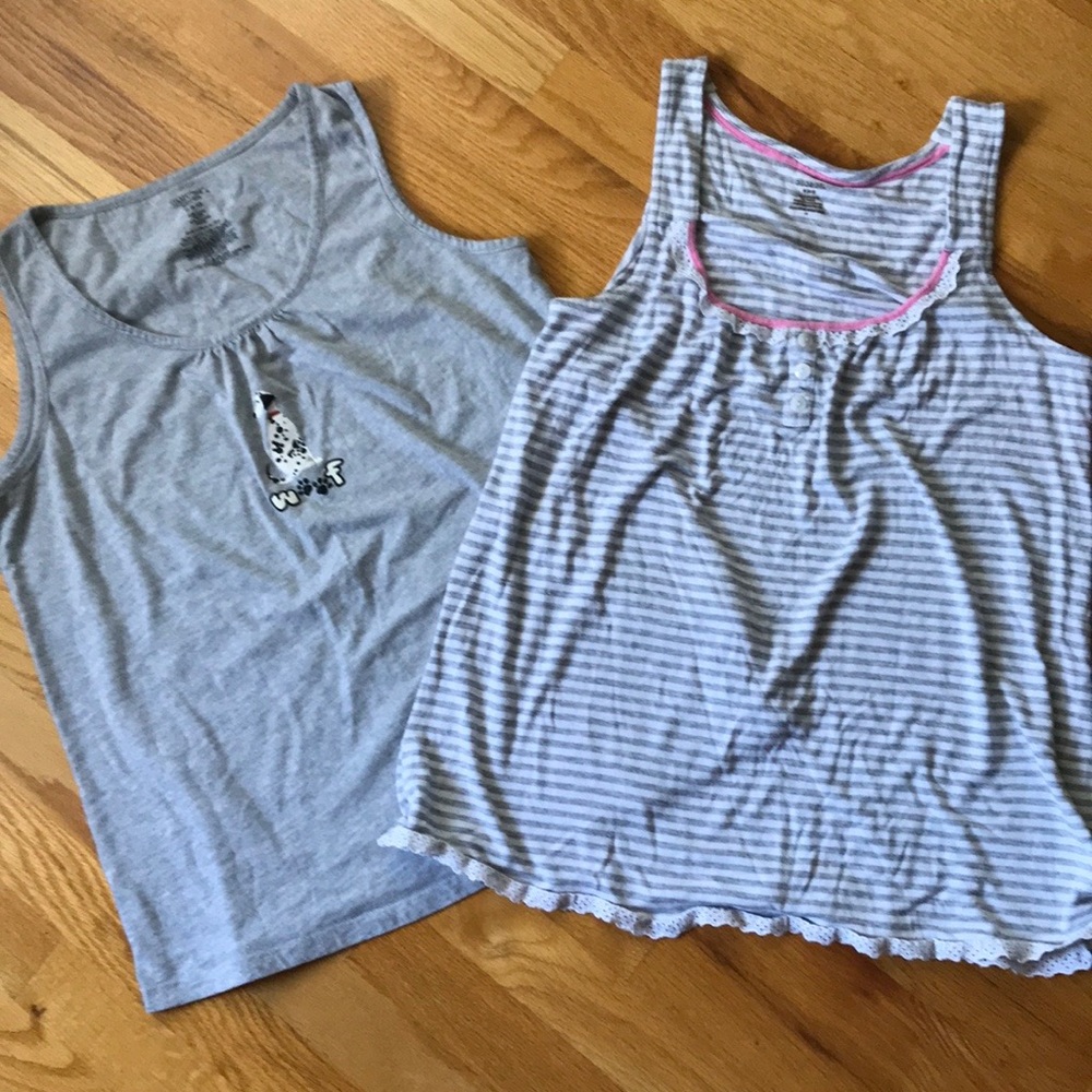 2 sleep tops size M